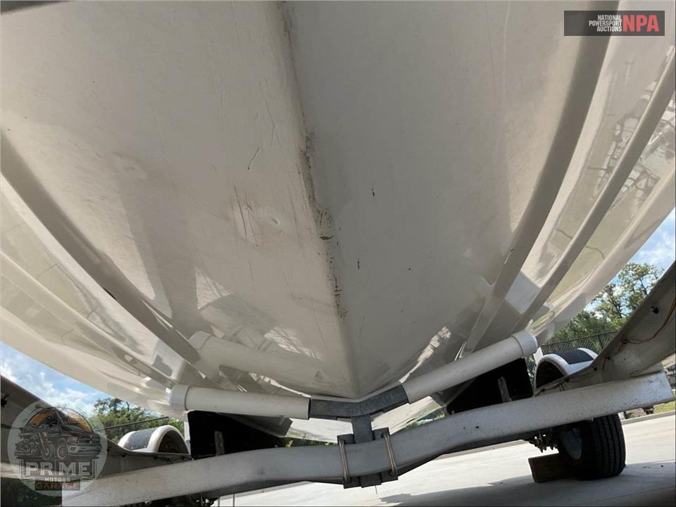 2018 Bayliner Marine 190 DB(***) DECK BOAT SERIES L=19/E=1-150HP MERCURY OB — фото 15