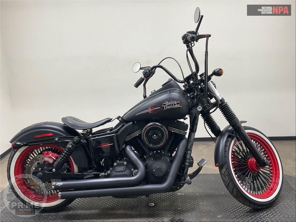 2015 HARLEY-DAVIDSON FXDB STREET BOB