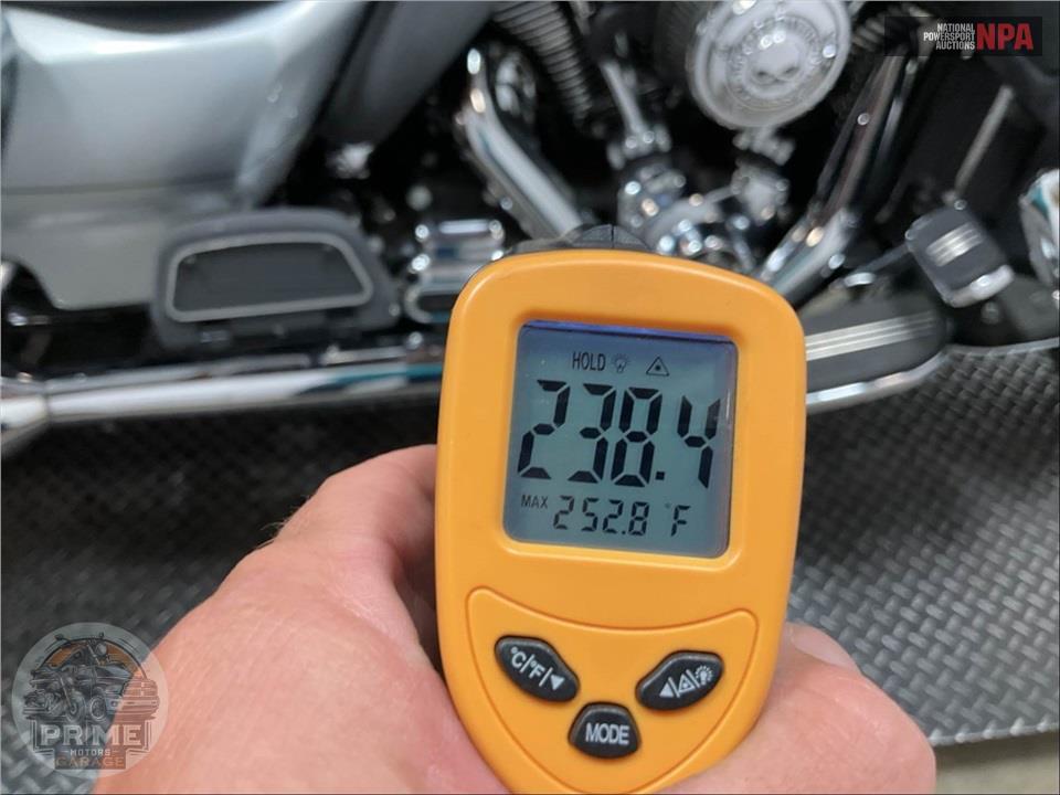 2015 Harley-Davidson FLHTCUL ULTRA CLASSIC LOW — фото 8
