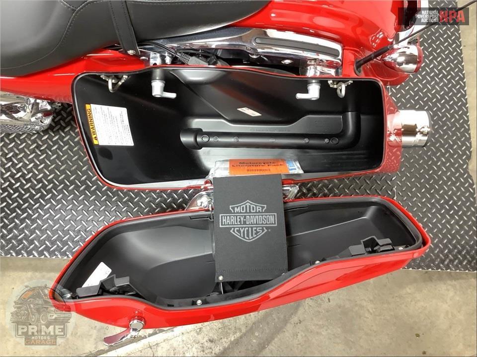 2023 Harley-Davidson FLHX STREET GLIDE — фото 17