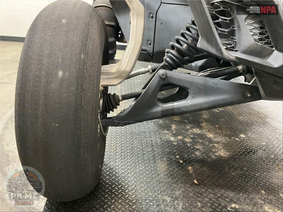 2024 Can-Am MAVERICK R X RS WITH SMART-SHOX — фото 30