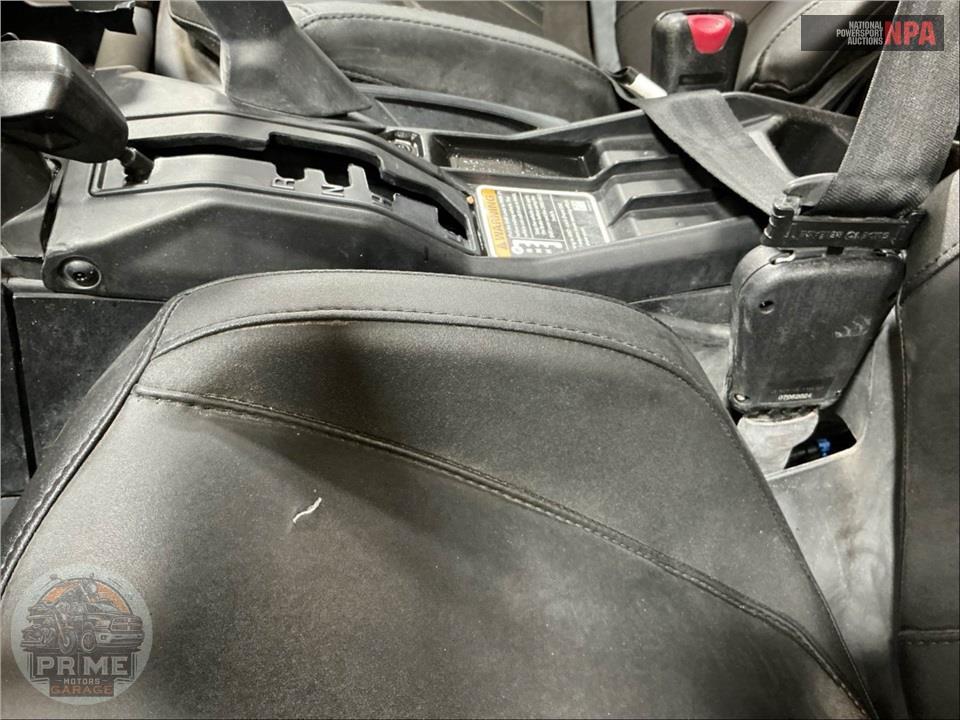 2025 Can-Am MAVERICK X3 MAX RS TURBO RR — фото 36