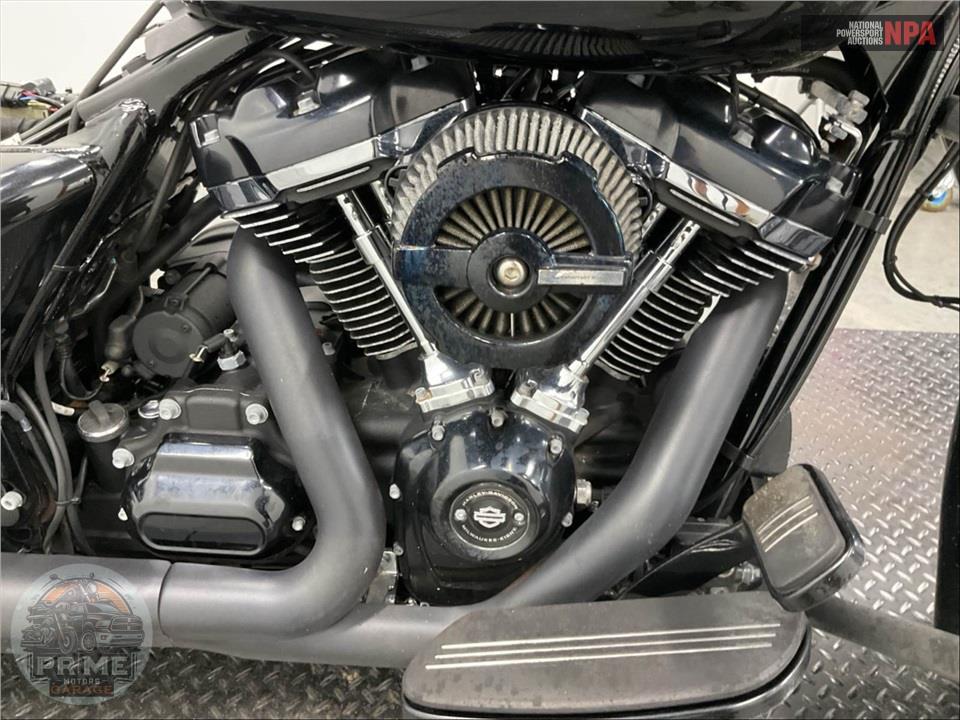 2020 Harley-Davidson FLHXS STREET GLIDE SPECIAL — фото 6