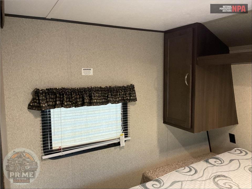 2018 Keystone Rv M-2930 RK - SUMMERLAND SERIES — фото 11