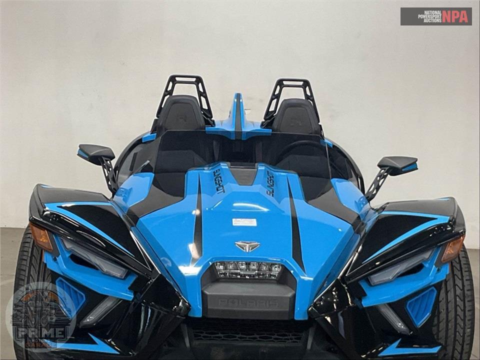 2020 Polaris SLINGSHOT R AUTODRIVE — фото 2