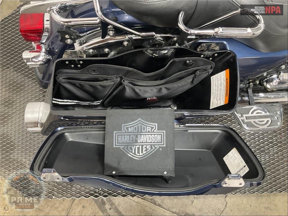 2009 Harley-Davidson FLHX STREET GLIDE — фото 21