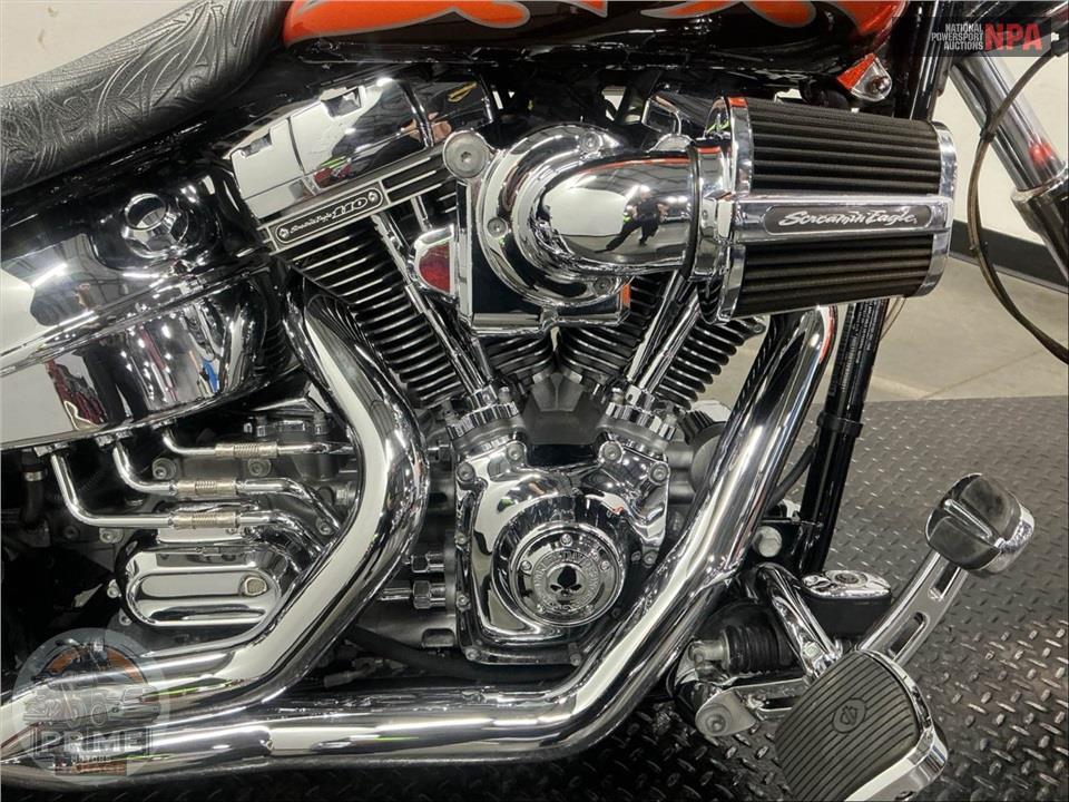 2014 Harley-Davidson FXSBSE CVO BREAKOUT — фото 6