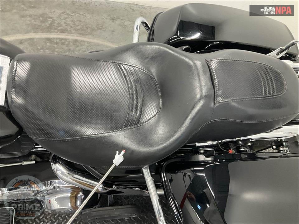 2007 Harley-Davidson FLHRC ROAD KING CLASSIC — фото 22