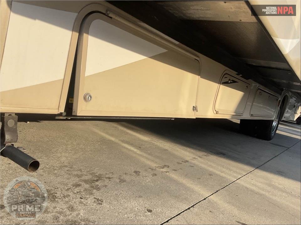 2018 Thor Motor Coach M-31W E450-V10 CHATEAU SERIES — фото 68