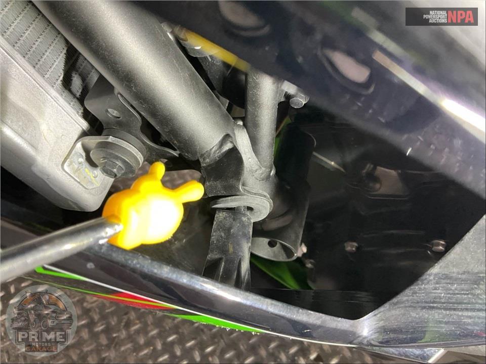 2024 Kawasaki NINJA 650 ABS KRT EDITION — фото 14