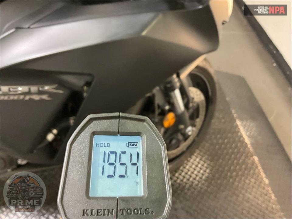 2016 Honda CBR1000RRG — фото 8