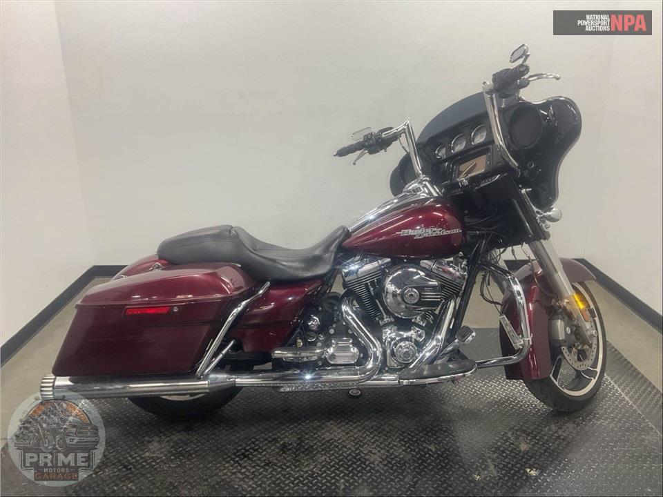 2014 Harley-Davidson FLHXS STREET GLIDE — фото 1