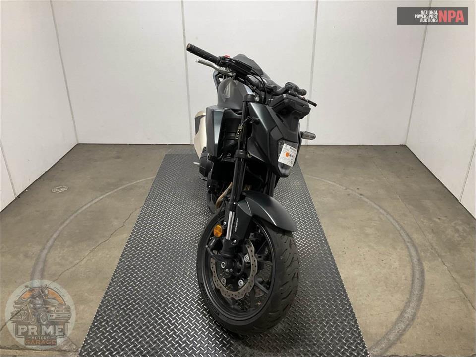 2024 Honda CB500F — фото 2