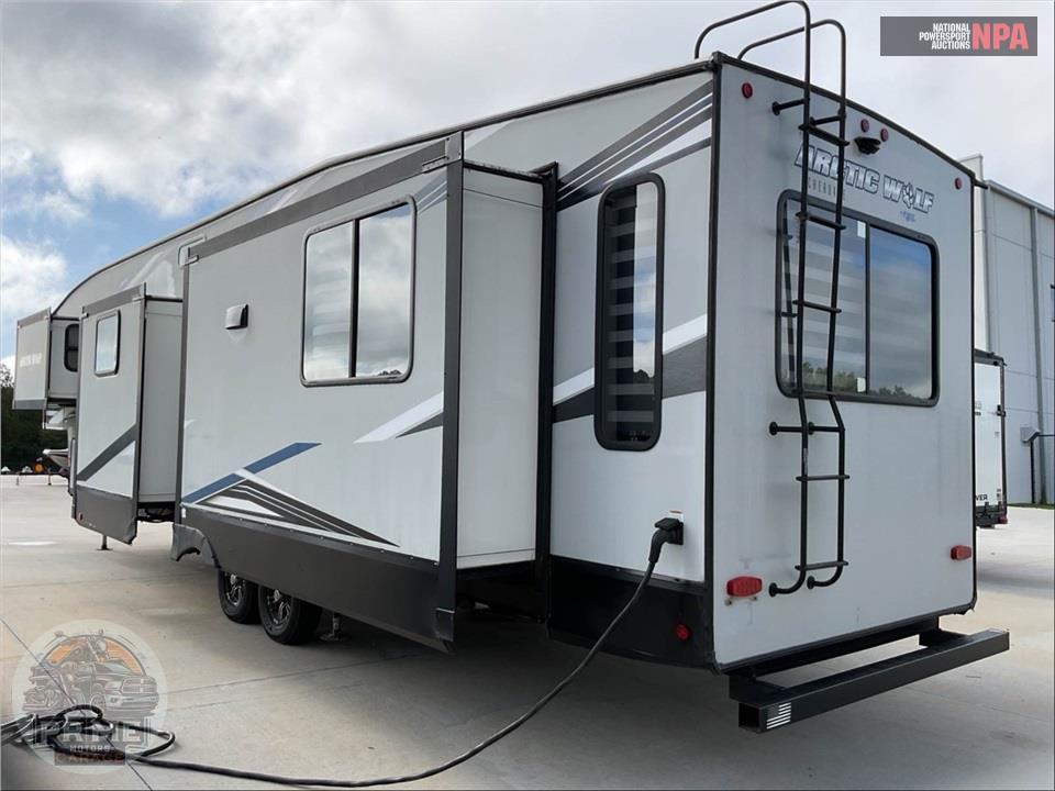 2021 Cherokee By Forest River M-3660SUITE - ARCTIC WOLF FIFTH WHEEL SERIES — фото 3