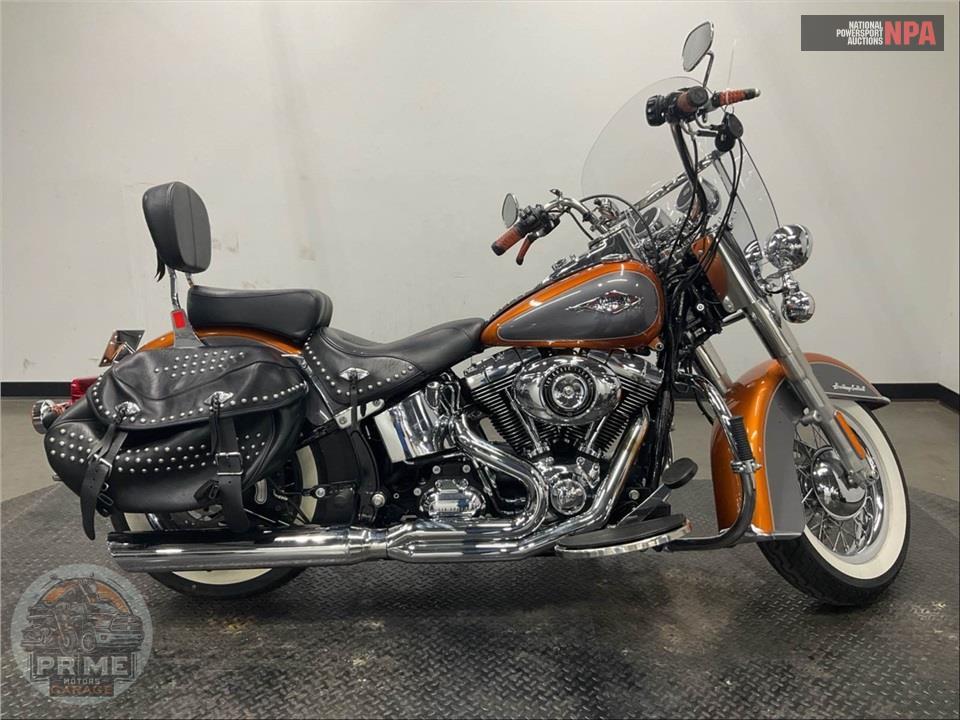 2015 HARLEY-DAVIDSON FLSTC HERITAGE SOFTAIL CLASSIC