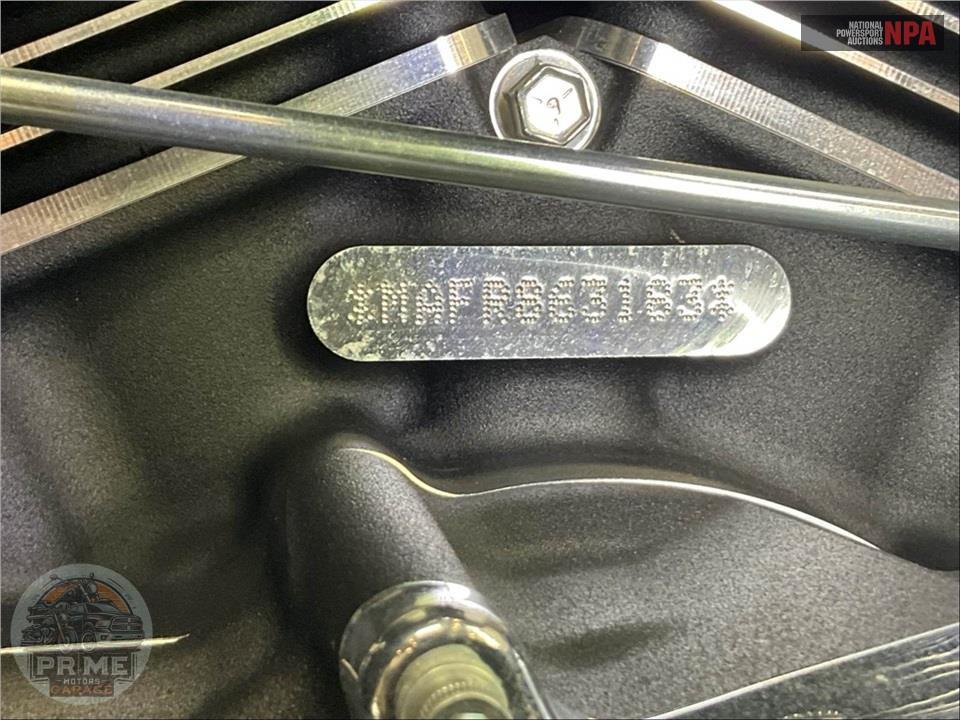 2024 Harley-Davidson FLHTCUTG TRI GLIDE ULTRA CLASSIC — фото 24
