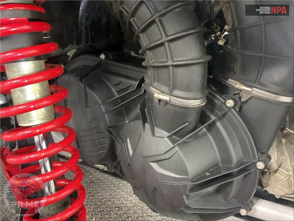 2025 Can-Am MAVERICK X3 X MR 72" TURBO RR — фото 10