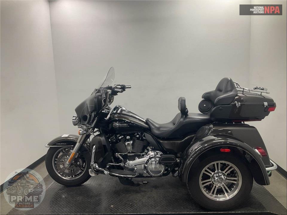 2020 Harley-Davidson FLHTCUTG TRI GLIDE ULTRA — фото 3
