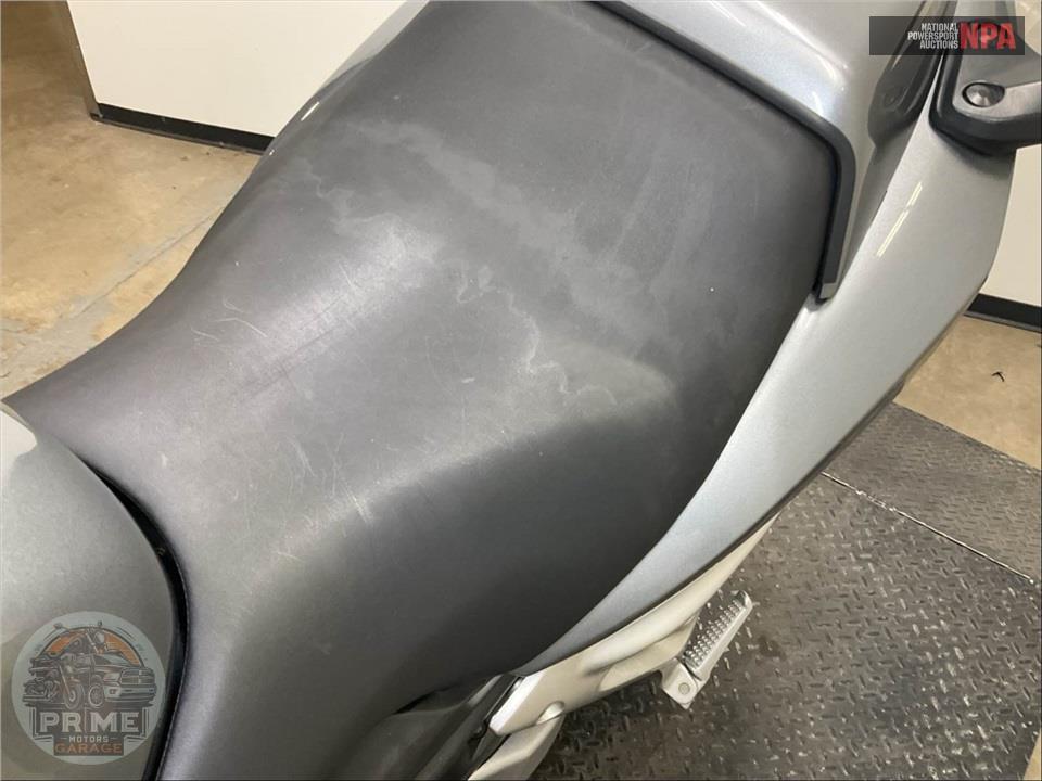 2008 Honda VFR8008 INTERCEPTOR — фото 32