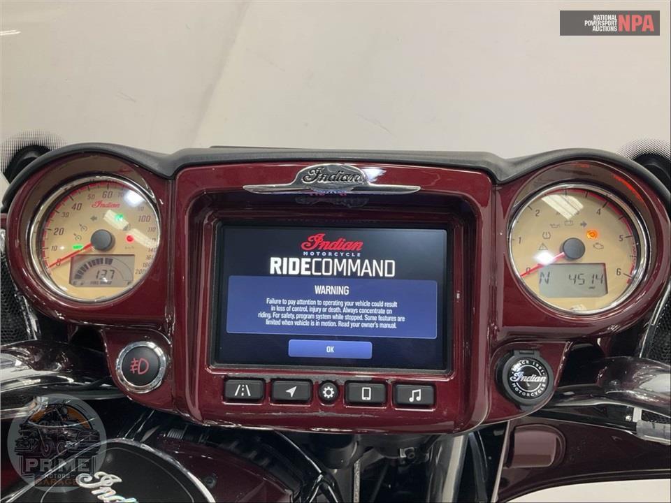 2021 Indian Motorcycle ROADMASTER (TWO-TONE) — фото 5
