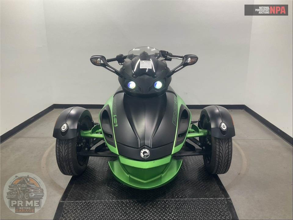 2012 Can-Am SPYDER RS-S SE5 — фото 2
