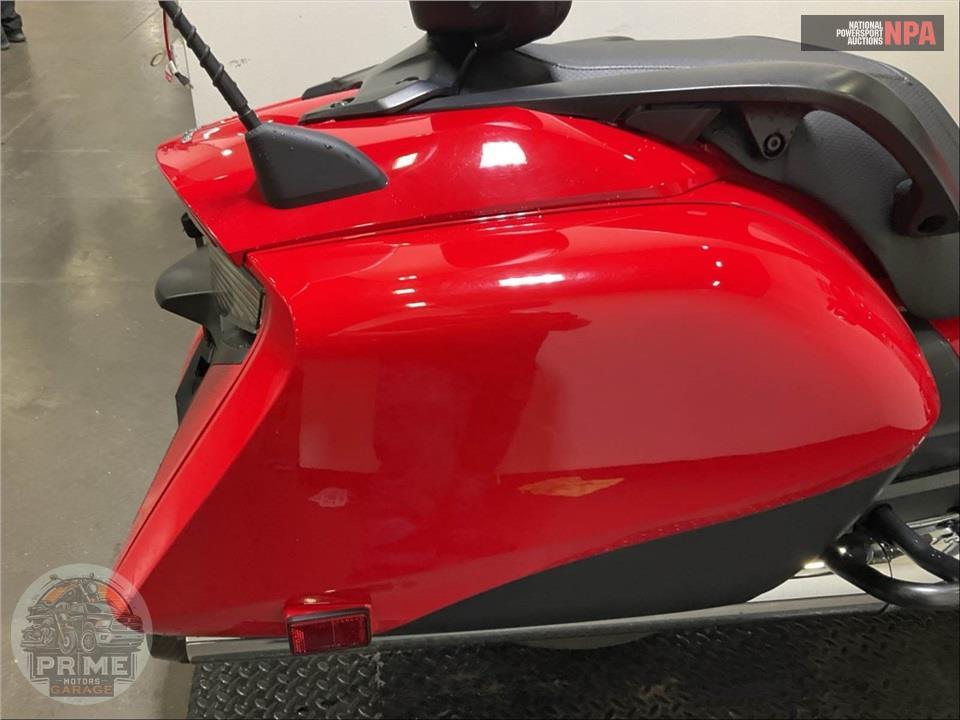 2013 Honda GL1800BDD GLDWNG F6B DLX — фото 17