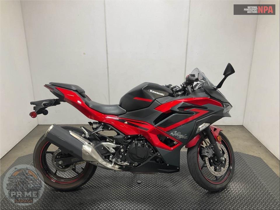 2025 Kawasaki EX500GSFAL NINJA 500 RED METALLIC (ABS) — фото 1