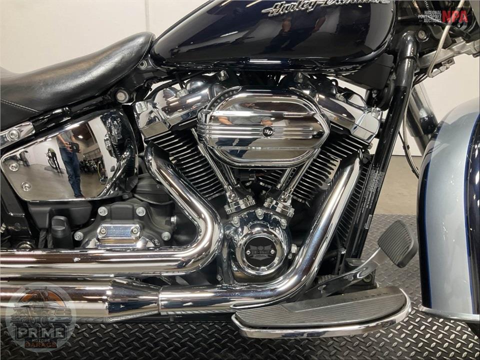 2019 Harley-Davidson FLDE DELUXE — фото 6