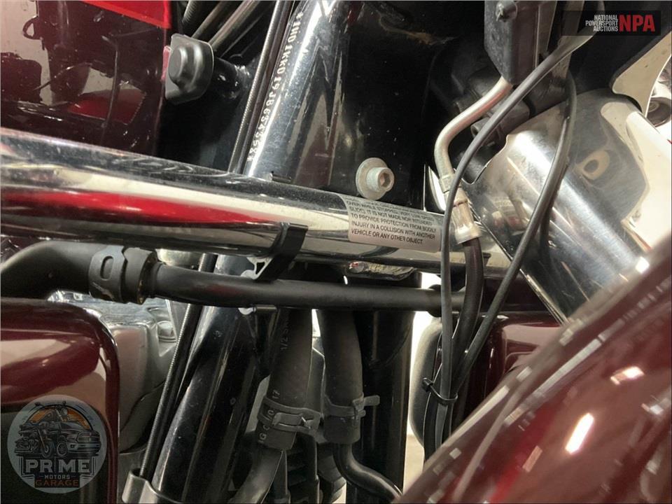 2018 Harley-Davidson FLHTKL ULTRA LIMITED LOW — фото 11