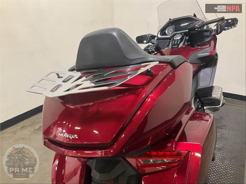 2018 Honda GL1800D GOLDWING TOUR DCT (BLUE) — фото 22