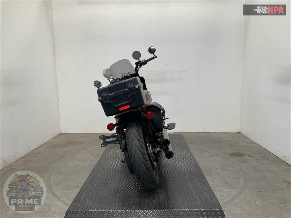 2019 Indian Motorcycle SCOUT BOBBER (ABS) — фото 4