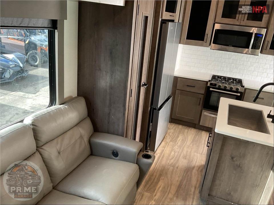 2023 Alliance Rv M-43V13 - VALOR FIFTH WHEEL SERIES — фото 7