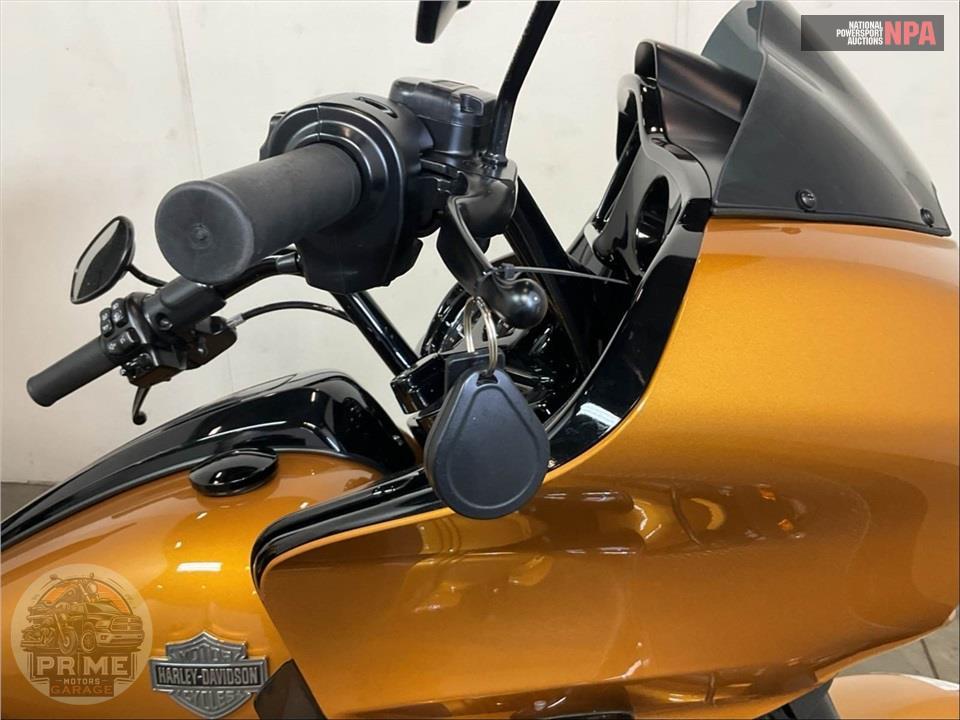 2023 Harley-Davidson FLTRXS ROAD GLIDE SPECIAL — фото 8