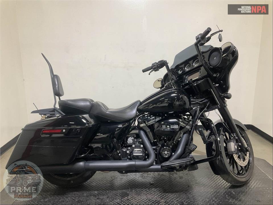 2018 HARLEY-DAVIDSON FLHXS STREET GLIDE SPECIAL