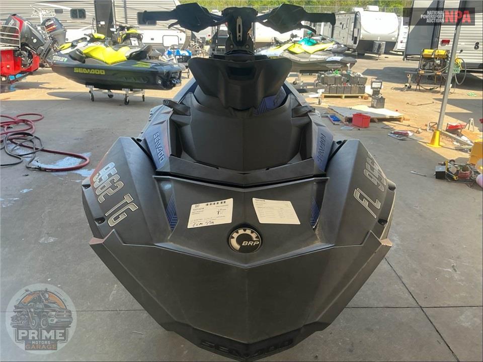 2022 Seadoo/Brp SPARK 2UP TRIXX — фото 2