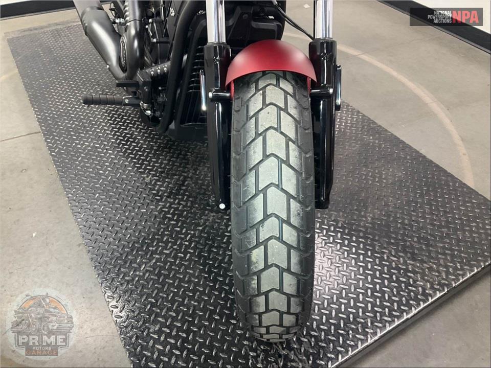 2025 Indian Motorcycle SCOUT BOBBER LIMITED (SMOKE) — фото 13