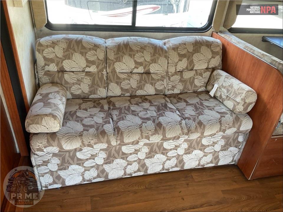 2011 Coachmen By Forest River M-31 FK FORD E45 - FREELANDER SERIES — фото 12