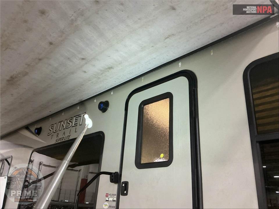 2017 Crossroads Rv M-291 RK - SUNSET TRAIL SUPER LITE SERIES — фото 40