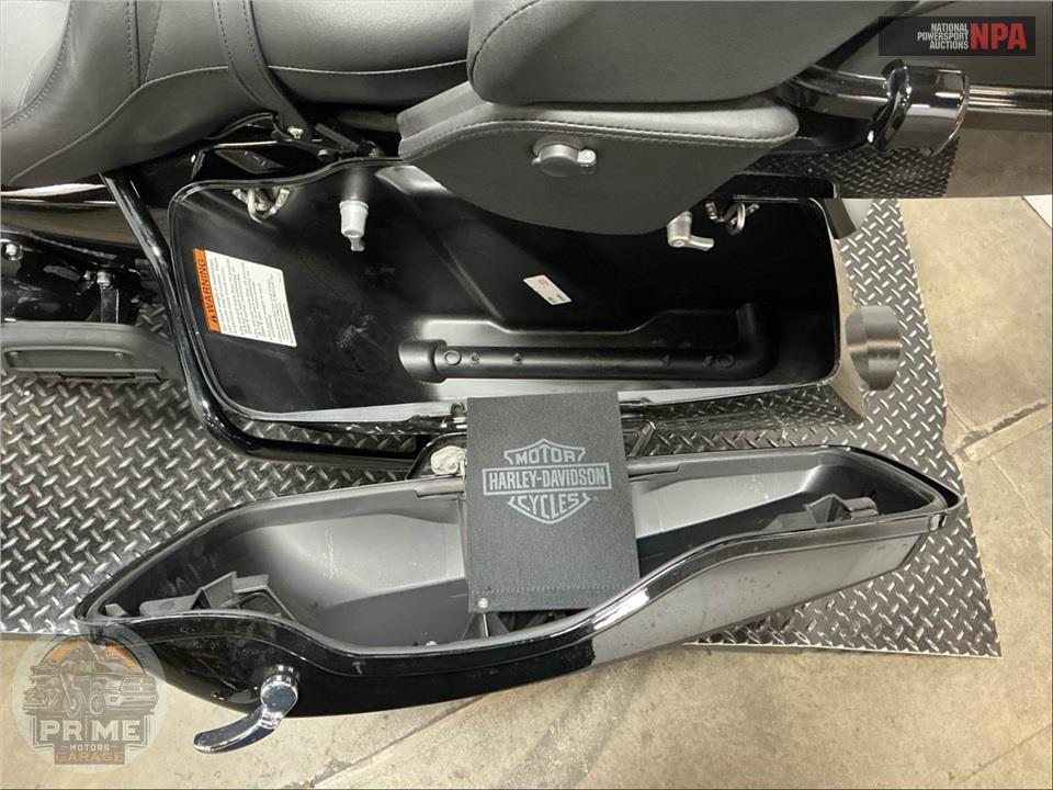 2023 Harley-Davidson FLHTK ELECTRA GLIDE ULTRA LIMITED — фото 16