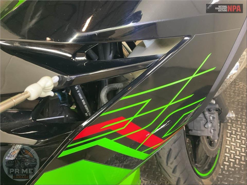 2023 Kawasaki EX400GPFAN NINJA 400 KRT (ABS) — фото 14