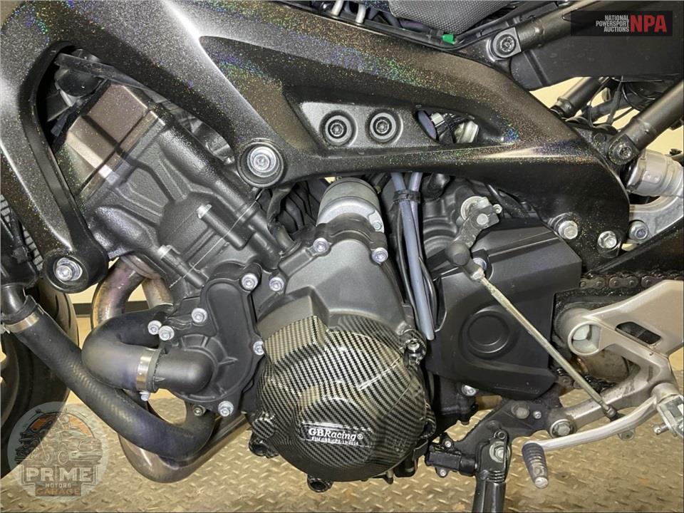 2016 Yamaha FZ-09 — фото 7