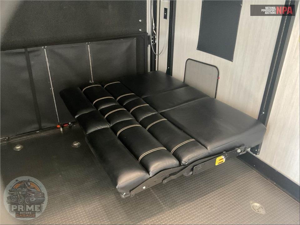 2019 Cherokee By Forest River M-325PACK13 - WOLF PACK TOY HAULER TOY HAULER SERIES — фото 14