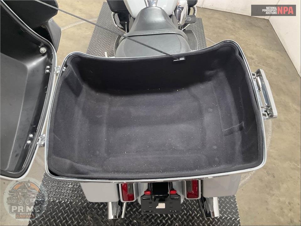 2025 Harley-Davidson FLHXU STEET GLIDE ULTRA — фото 24