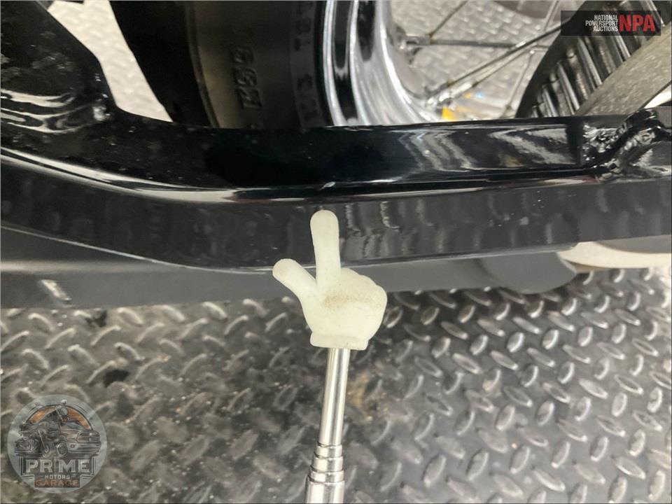 2011 Harley-Davidson FXDC DYNA SUPER GLD CSTM — фото 27