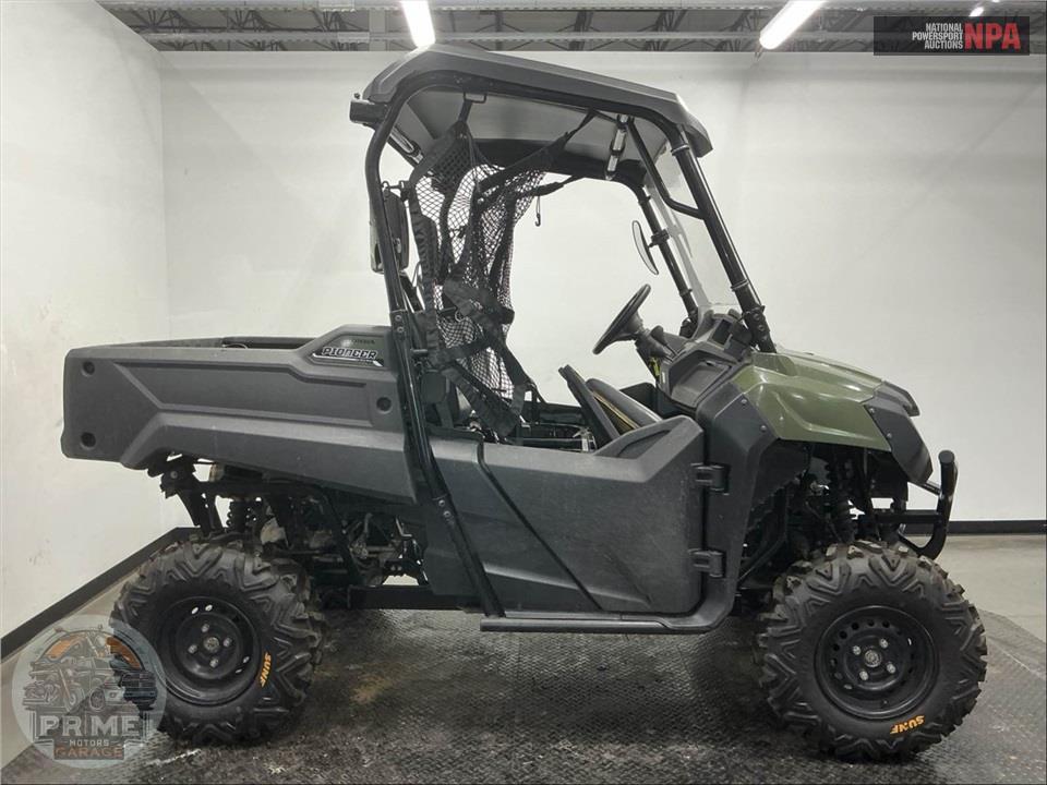 2014 HONDA SXS700M2E PIONEER 2