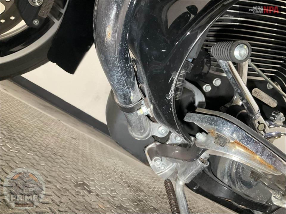 2022 Harley-Davidson FLHTK ULTRA LIMITED — фото 17