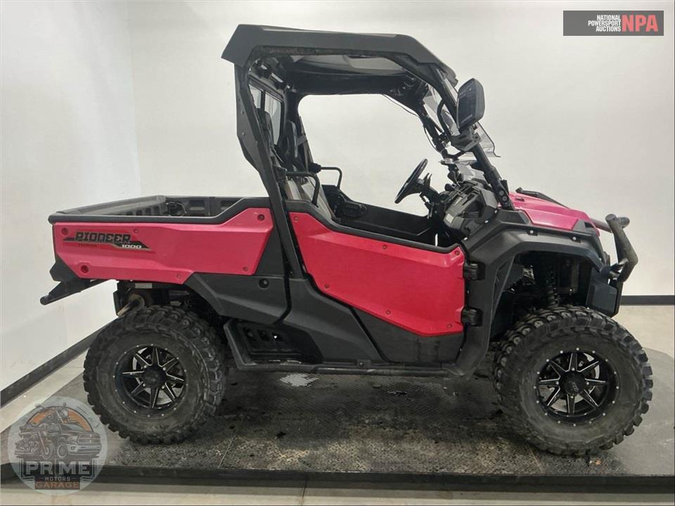 2018 Honda SXS1000M3P PIONEER EPS — фото 1