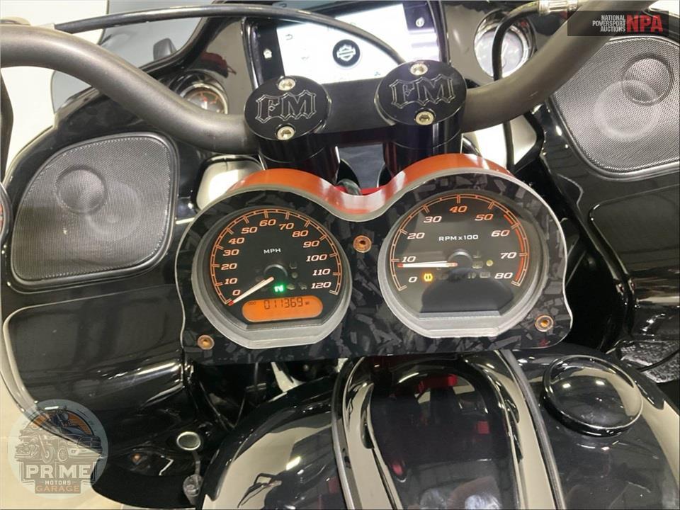 2022 Harley-Davidson FLTRXS ROAD GLIDE SPECIAL — фото 5