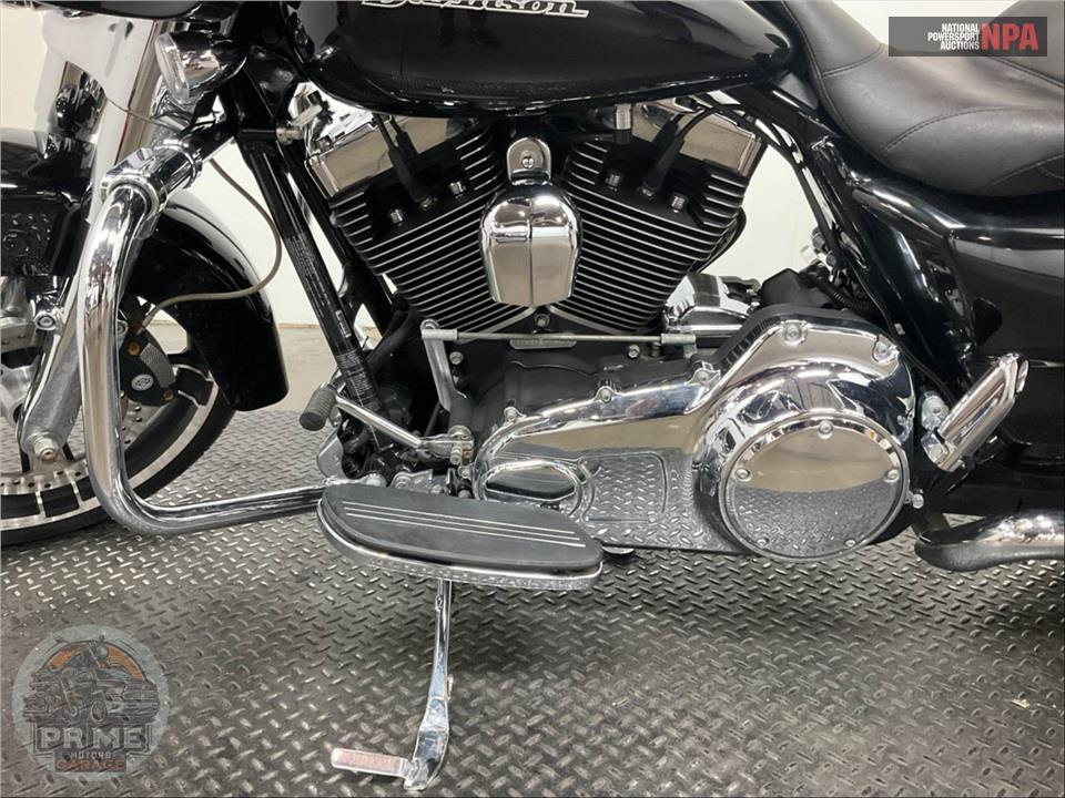2015 Harley-Davidson FLHX STREET GLIDE — фото 7