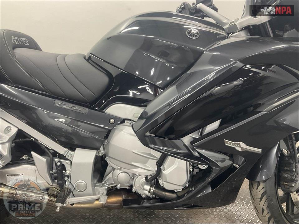 2021 Yamaha FJR1300ES — фото 6